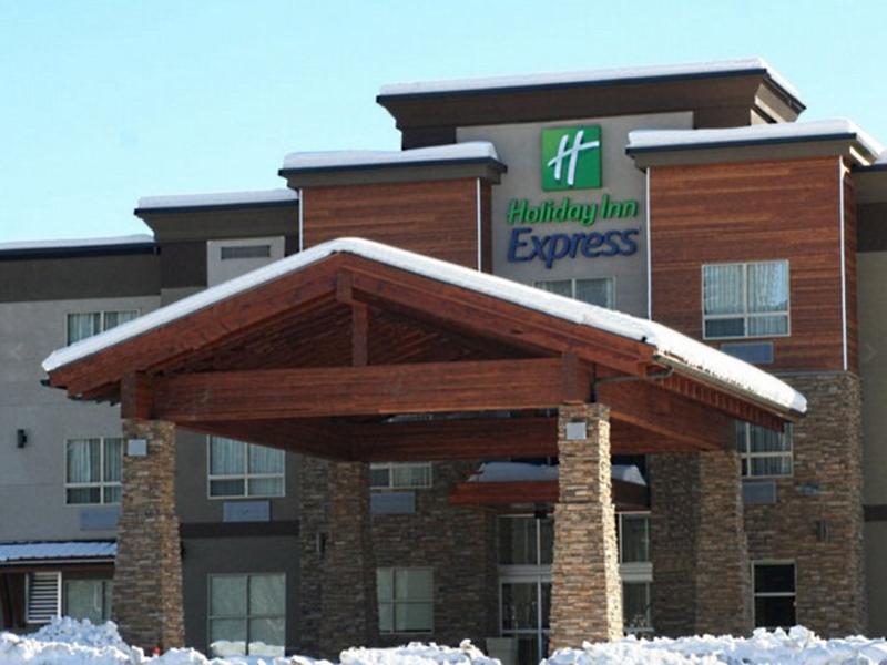 Holiday Inn Express Golden-Kicking Horse By Ihg Esterno foto